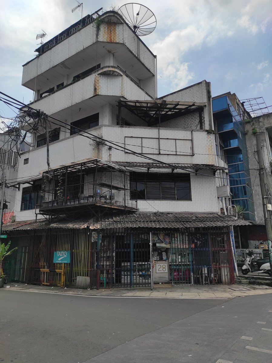 Txt Tata Kota - The Urbanist Zine tweet media