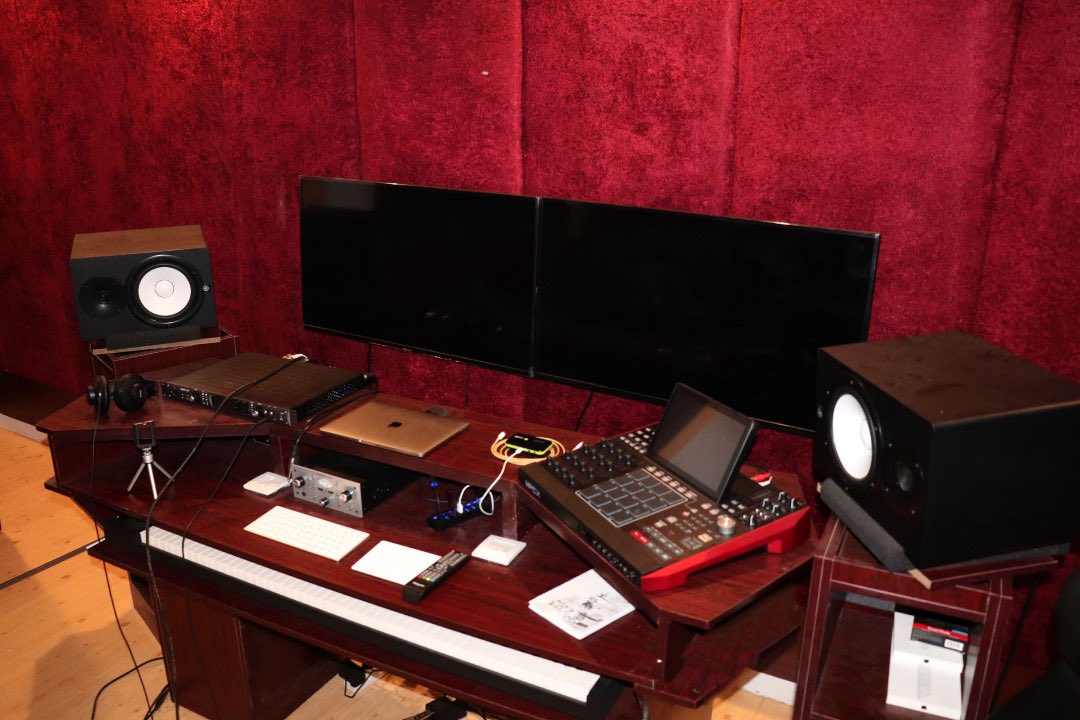 MGBÁDÍKÉ tweet media