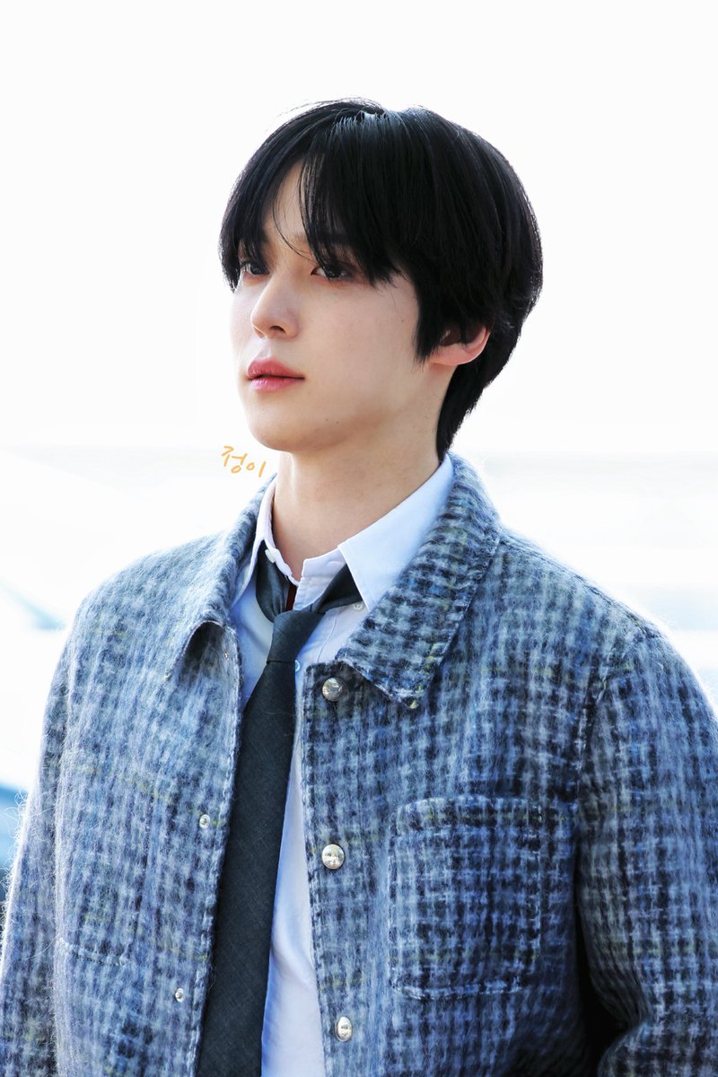 𝟐𝟓𝟎𝟗𝟐𝟔 ICN

생일 축하하튜 🩵

#OurHatyuPrinceYunho 
#유토피아왕자_윤호_생일하튜 
#YUNHO #ATEEZ #윤호 #에이티즈