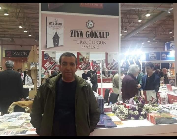 1876 yılının 23 Mart'ında; baharın hemen başında doğarak içinde bulunduğu karanlık dünyayı Türkçe aydınlatan Ziya GÖKALP bugün 150 yaşında.