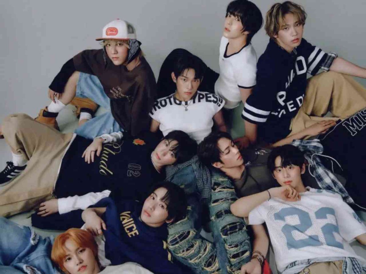 아니아 tweet media