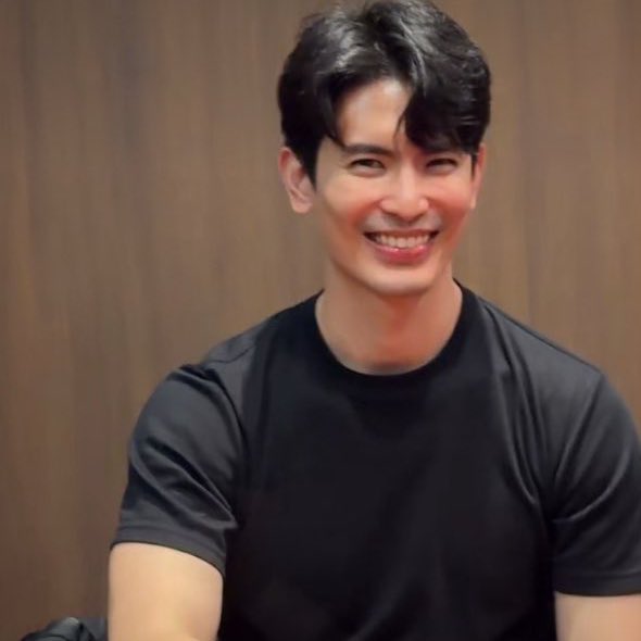 เพนกวิ้น tweet media