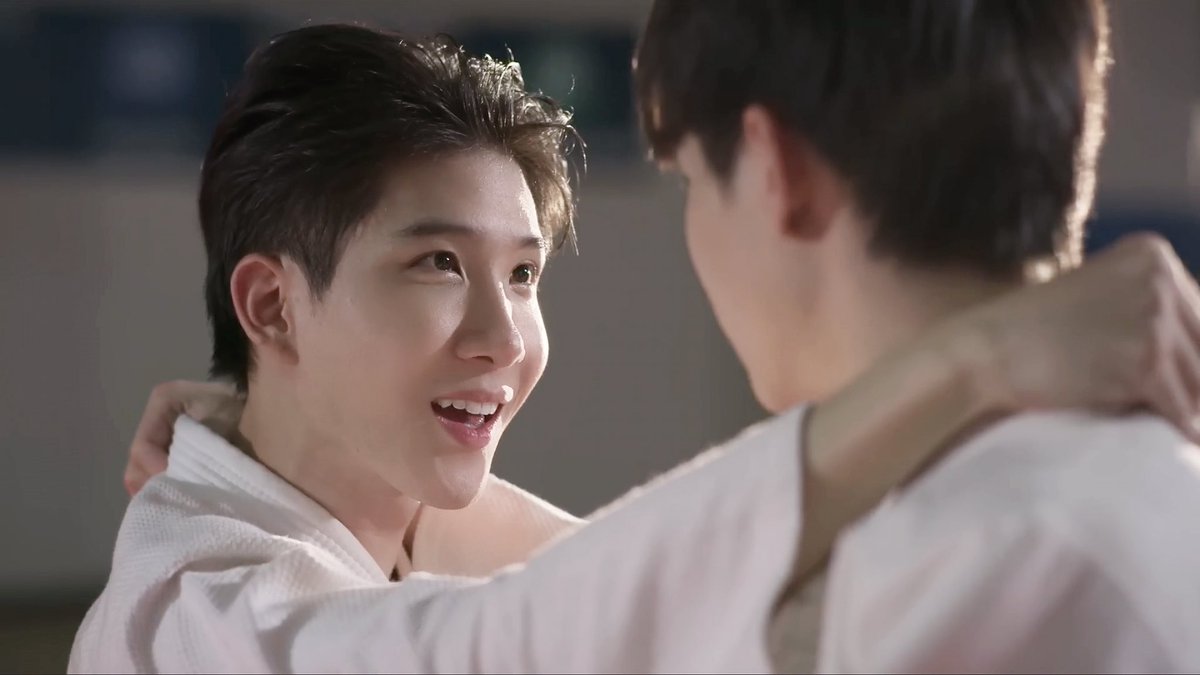 โจวเทาจิ๋วอวี่♡ | เลี้ยงน้องลิงซ์ ✊🏻🐾 tweet media