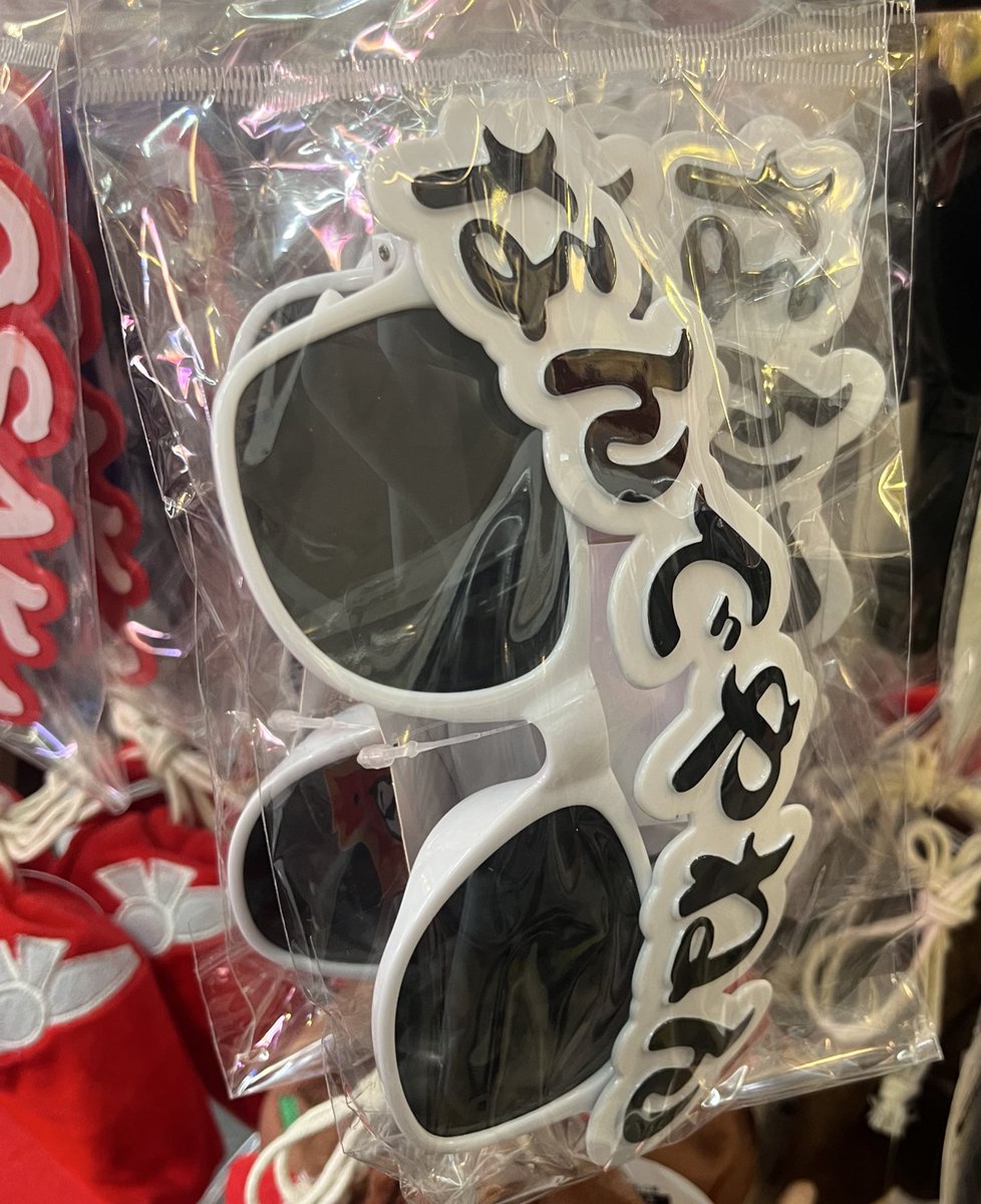 花(TOMOOちゃんinfo) tweet media