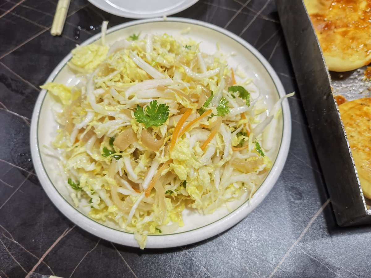 axel momex tweet media