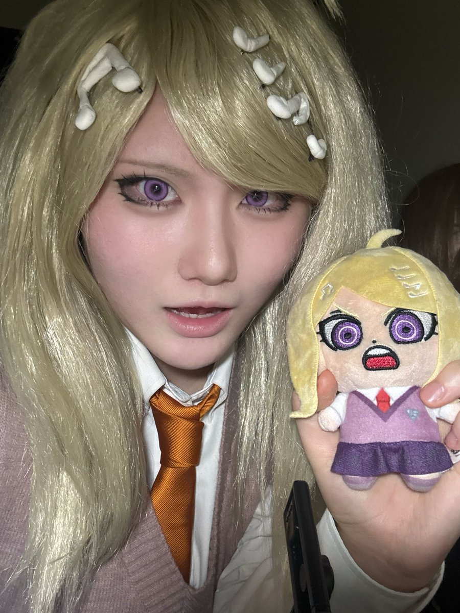 たきな tweet media