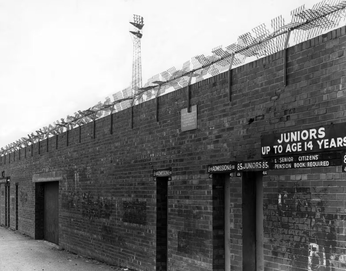 FootballRetroPlus tweet media