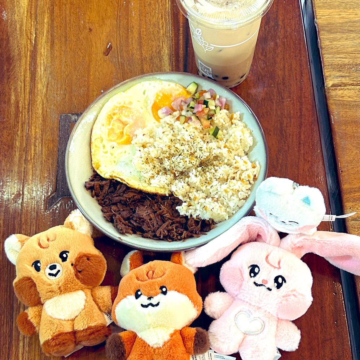 The.SeBi tweet media