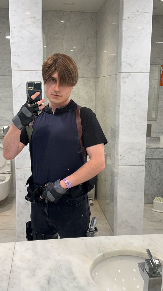 James_Rocket🌹kirtashCross tweet media