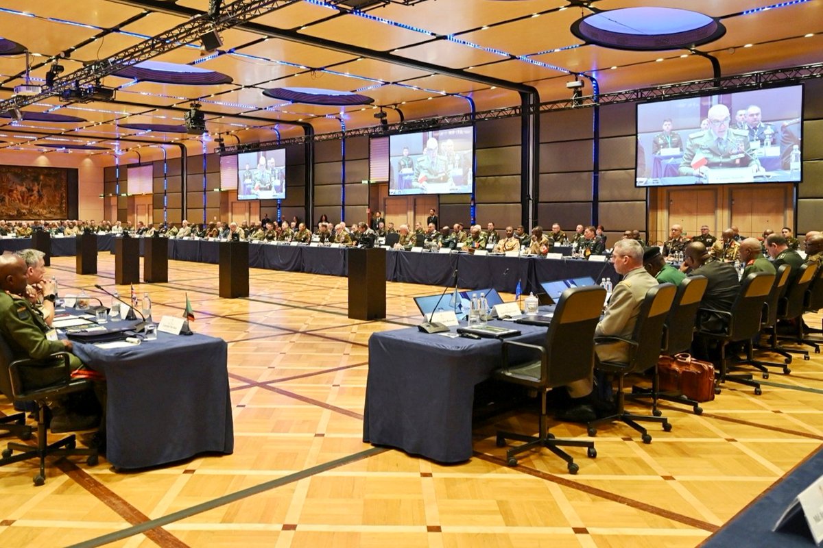 Esercito's tweet image. African Land Forces Summit (Roma, 23 marzo 2026)
Il Capo di SM dell’#Esercito, Gen.C.A. Carmine #Masiello, è intervenuto all’ALFS, organizzato da SETAF-AF sul tema “Rafforzare la sicurezza condivisa attraverso l’#intelligence, l’#innovazione e l’#industria”.
L’evento ha riunito i