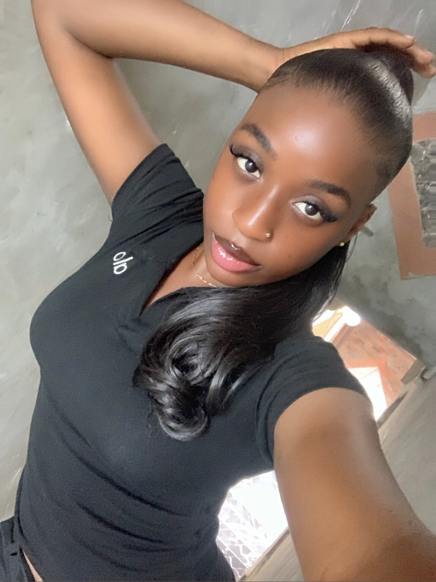 Aaliyahxoxo💗🧁 tweet media