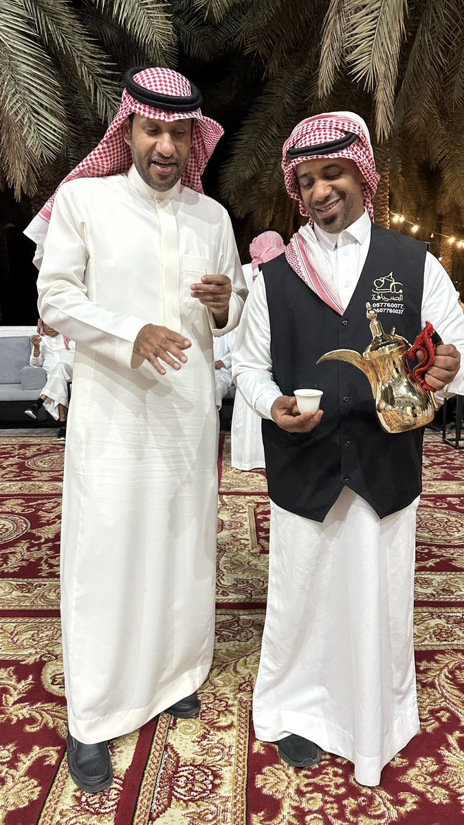 guwinem's tweet photo. من اجتماع المعايدة بالأحساء https://t.co/uPeLnbuk5A