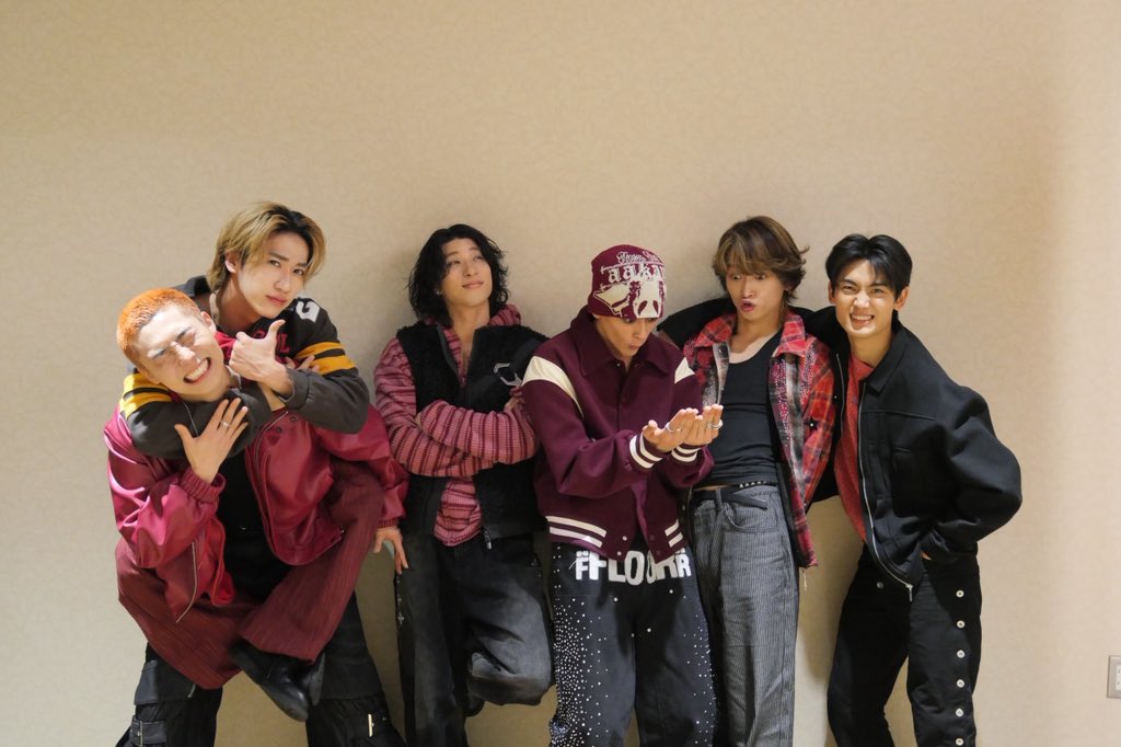 WHAX__Info's tweet image. 【お知らせ】
#WATWING フォトセッション会
全8部の『全力！撮影コンセプト』を解禁しました！✨

どんなシチュエーションで撮れるかはHPをチェック👀
※イメージ画像添付

⚠️ご購入期間⚠️
〜3月27日（金）23:50まで！

▼各部のテーマ詳細・タイムテーブルはこちら▼
official.watwing.com/news/detail/74…