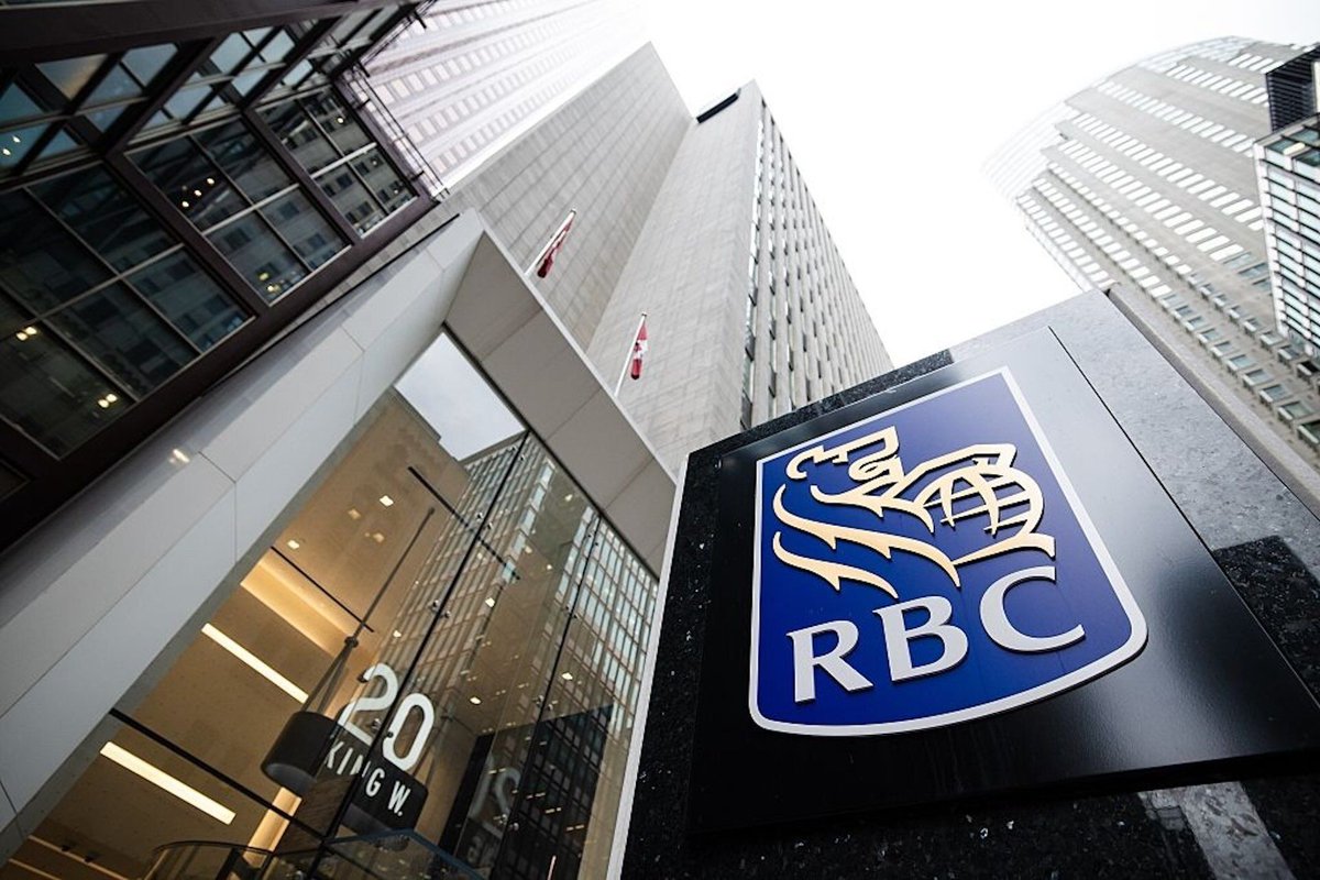 The Logic tweet media