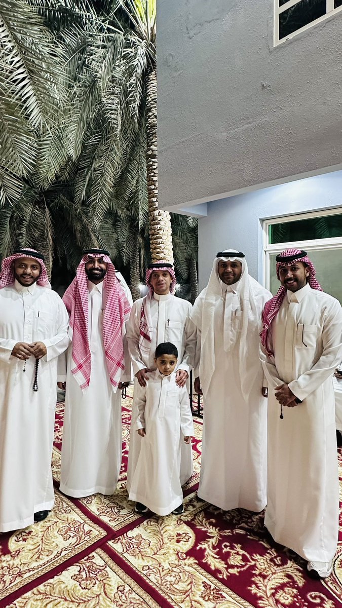 guwinem's tweet photo. من اجتماع المعايدة بالأحساء https://t.co/vx9ymdmY3b