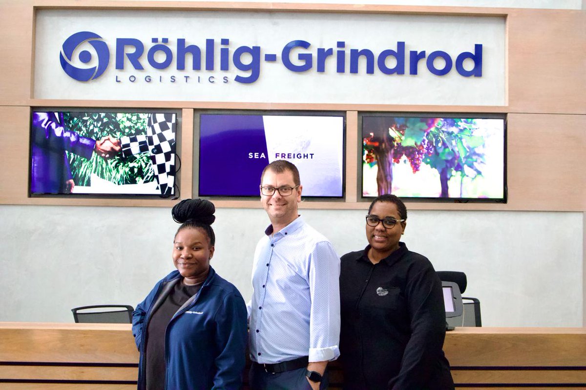 IcffInfo's tweet photo. The ICFF congratulates Röhlig-Grindrod Logistics team members Petunia Mnguni (left), Travis Edwards (centre) and Lauren Kaars (right) on successfully obtaining their Freight Forwarding Professional designations👏

#ProfessionalStandards #ProfessionalGrowth #IndustryExcellence https://t.co/BTW3bGbSm0
