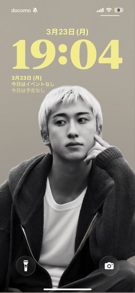 めろと tweet media