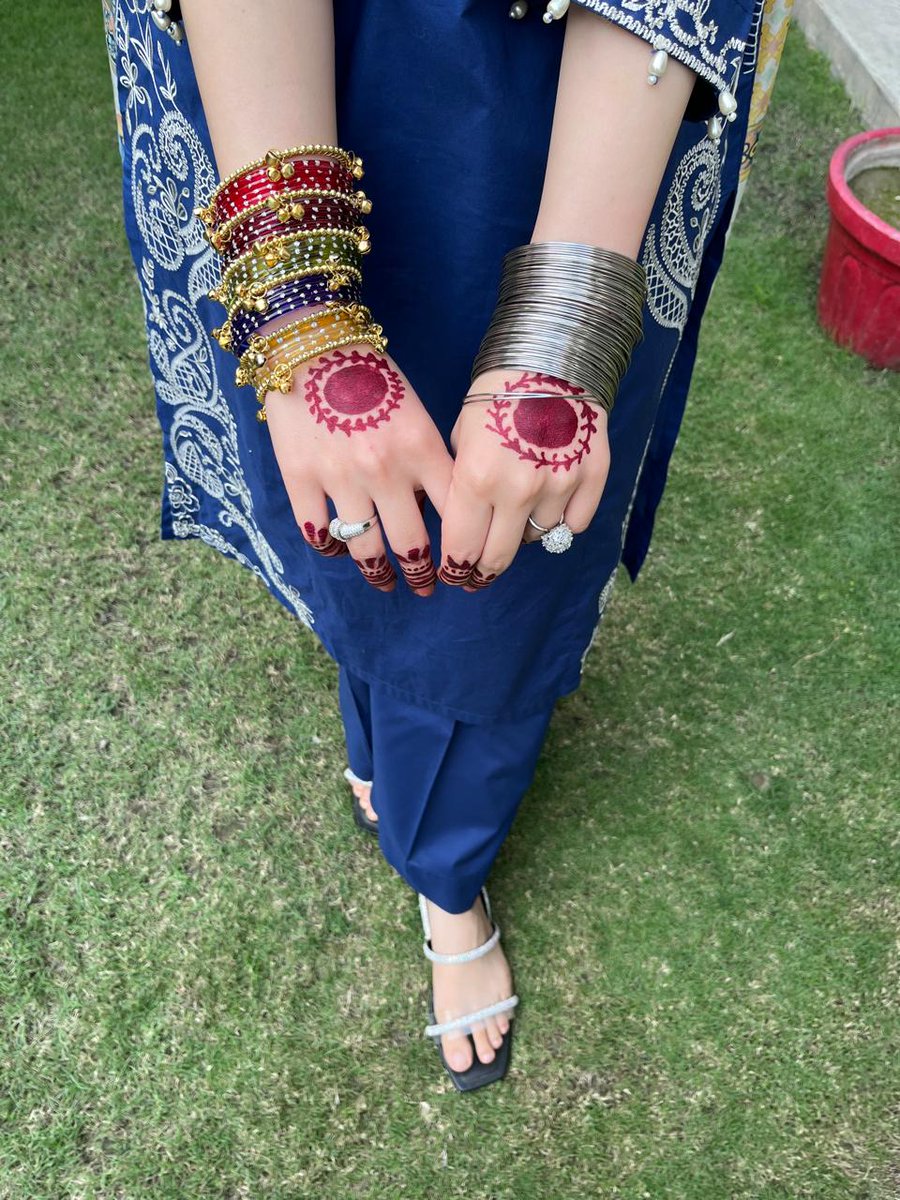 Mahrukh Zahid tweet media