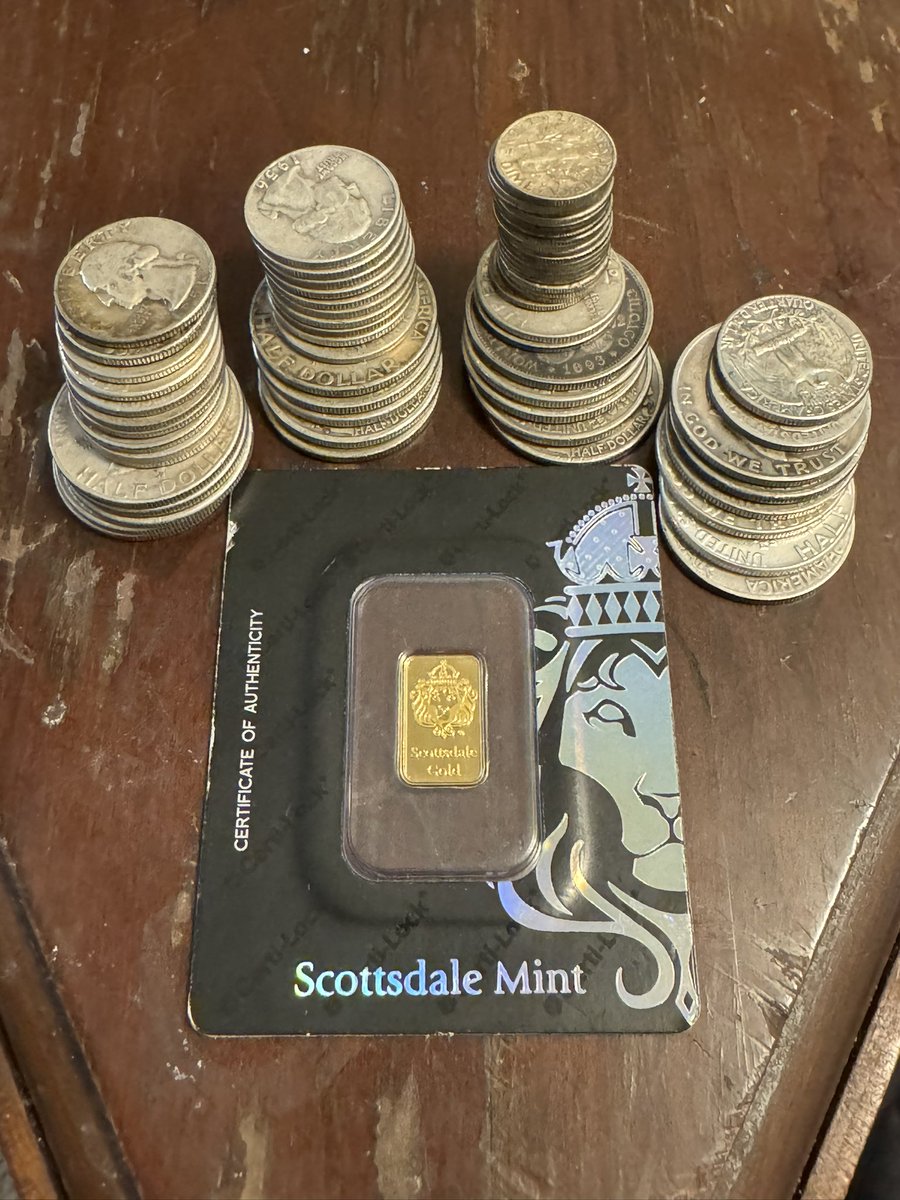 SilverCrusader tweet media