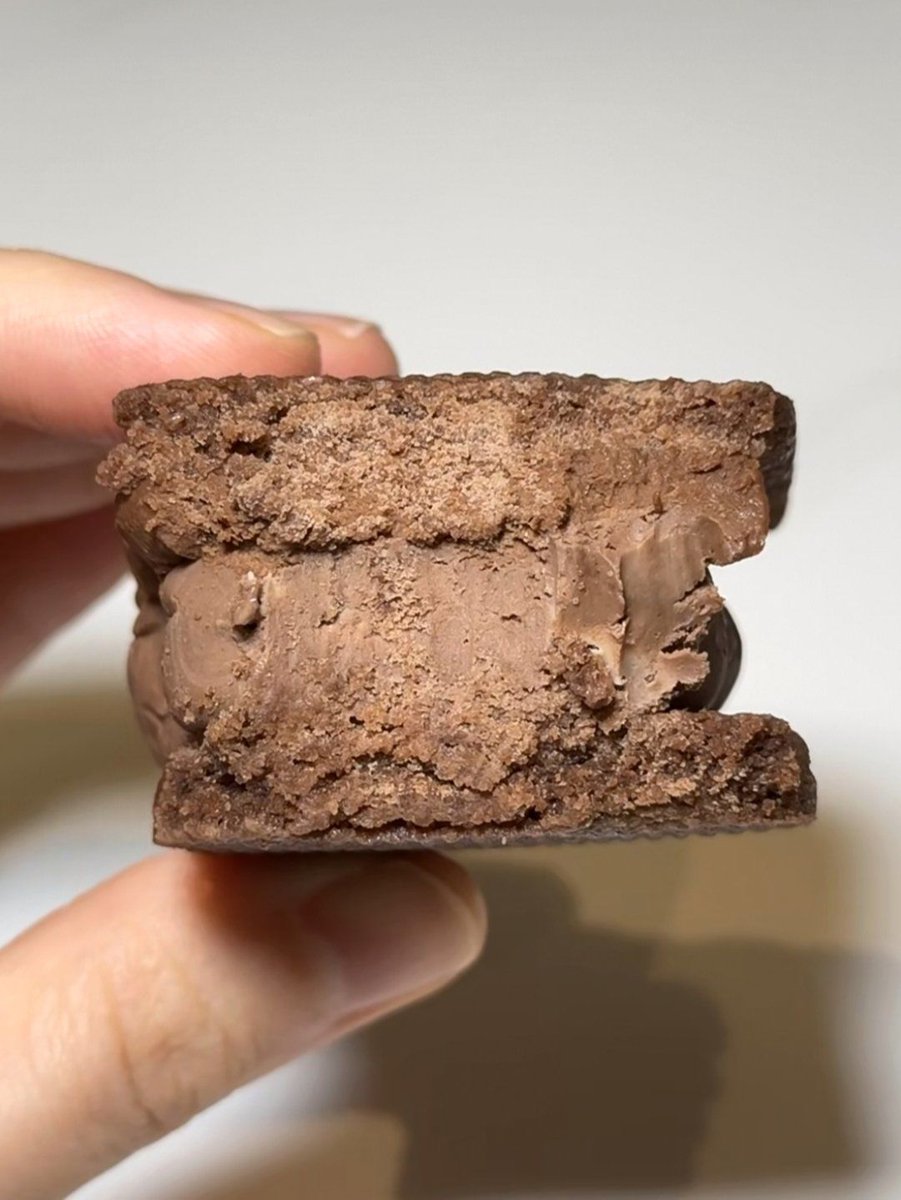 $AVAGG3 A$$ NIGGA tweet media