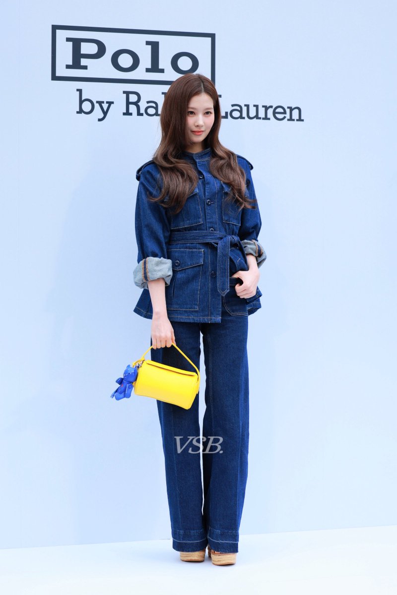 VERY SWEET BERRY tweet media