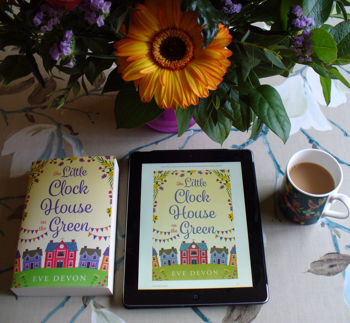 EveDevon's tweet photo. ❤️📖🍯🍸🕰️🏡🌲🌳
It's one of my books' birthdays!
Step through the Clock House doors, grab a cuppa or a honey martini, and get ready to fall in love with the residents of Whispers Wood…
https://t.co/HEihKqemwp
#HEARTWARMING 
#gilmoregirls https://t.co/dYX89iipTu