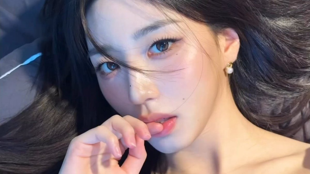 HaizulByezul tweet media