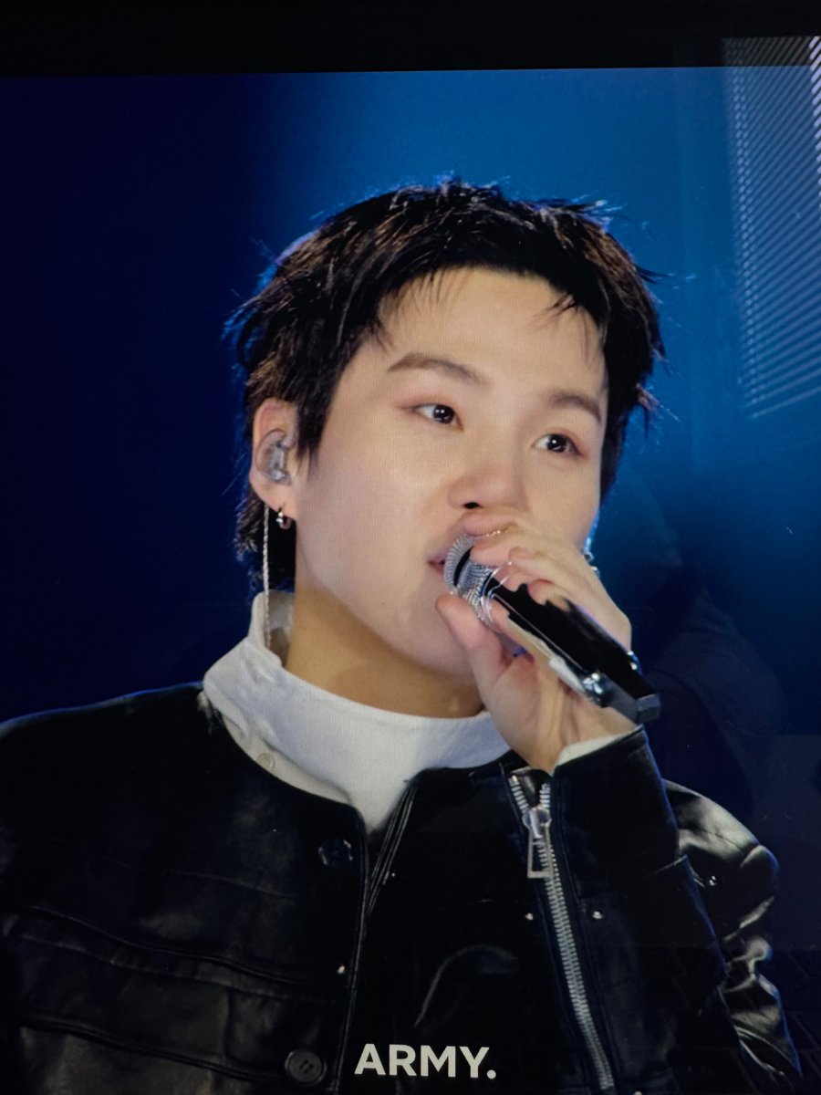 Honey DImon⁷🪭 IS SEEING BTS 💜 tweet media