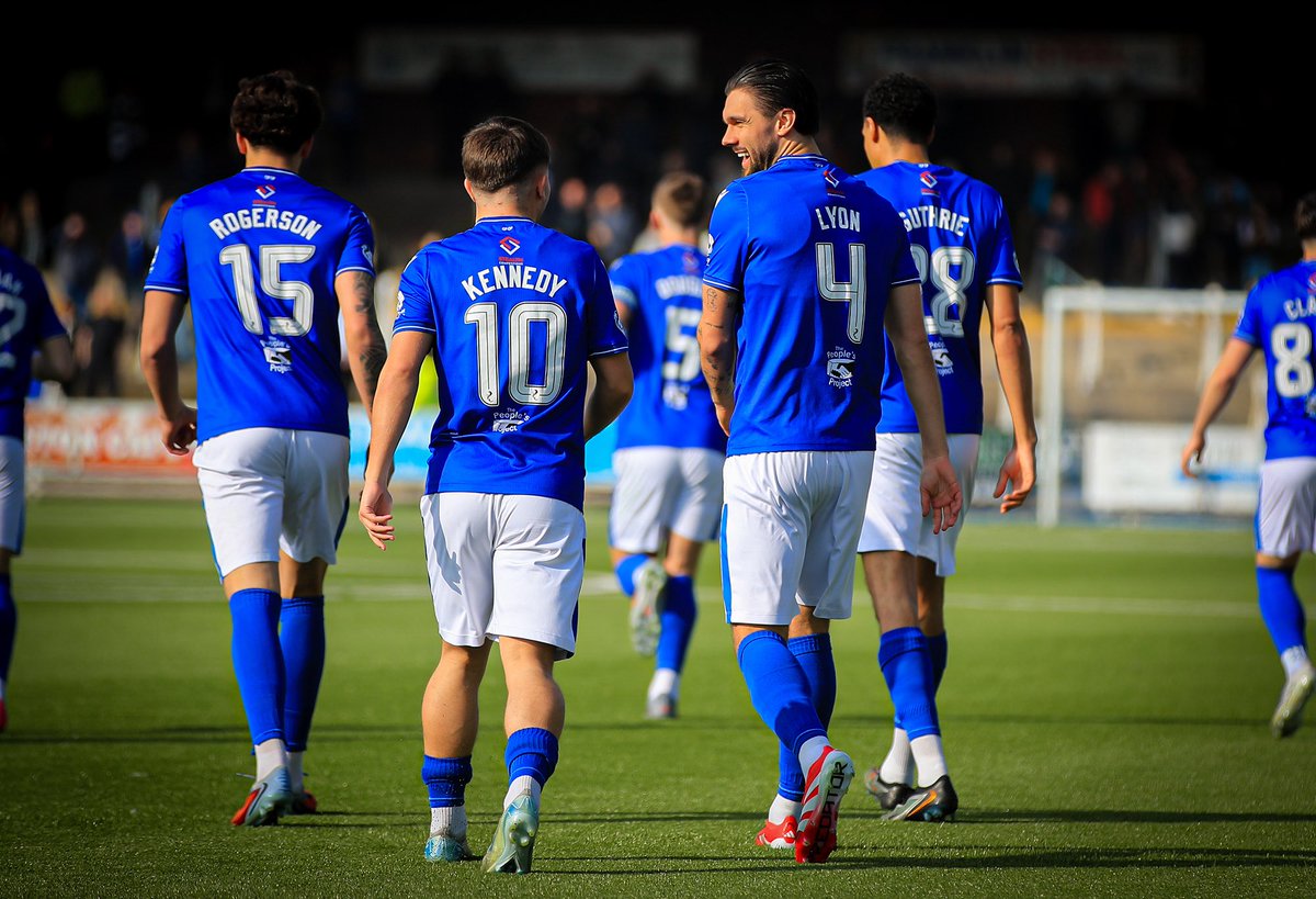 Queen of the South tweet media