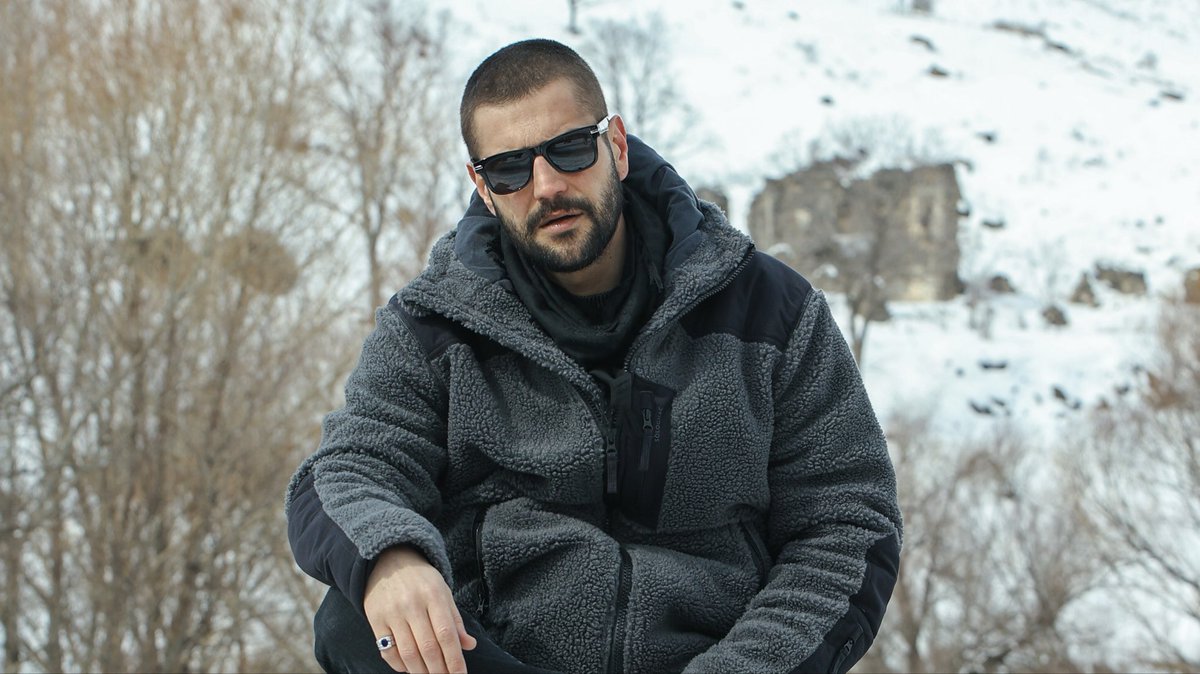 Veliaht 25.Bölüm kamera arkası

#SerhatTeoman #Veliaht #VeliahtDizi #VeliahtDizisi