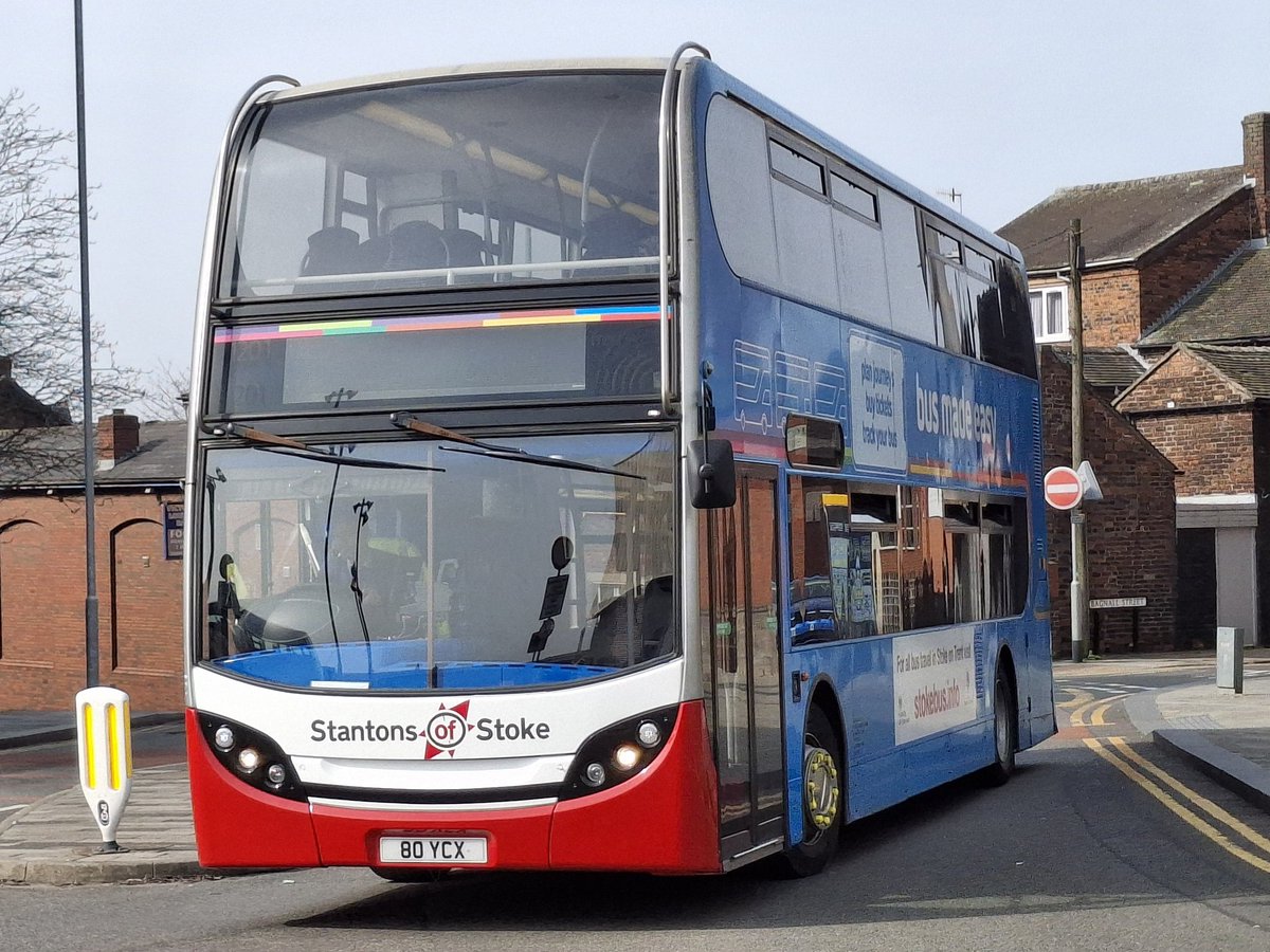 Bustweeter UK 🇬🇧 tweet media