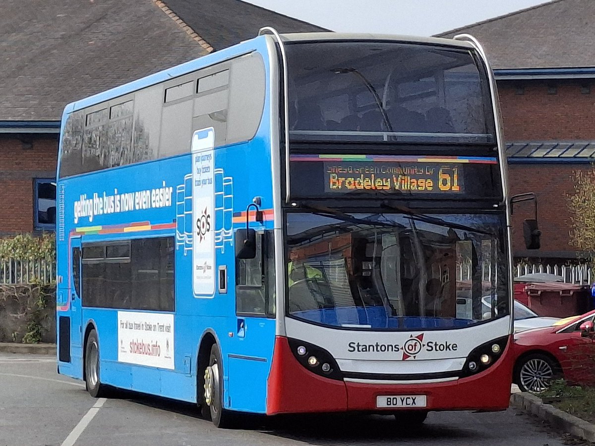 Bustweeter UK 🇬🇧 tweet media