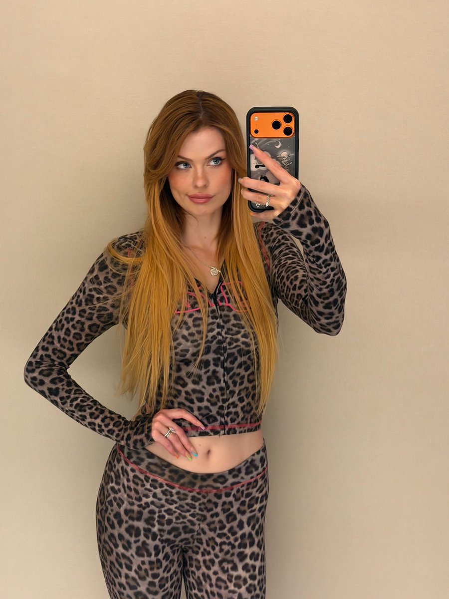 Diana Lohan tweet media