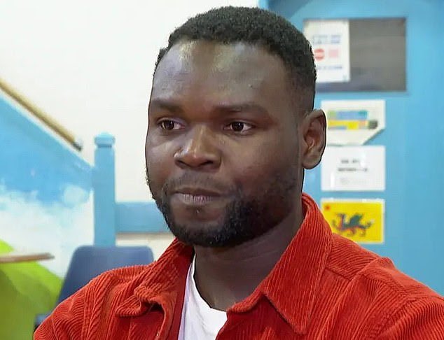 EsbiMedia tweet media