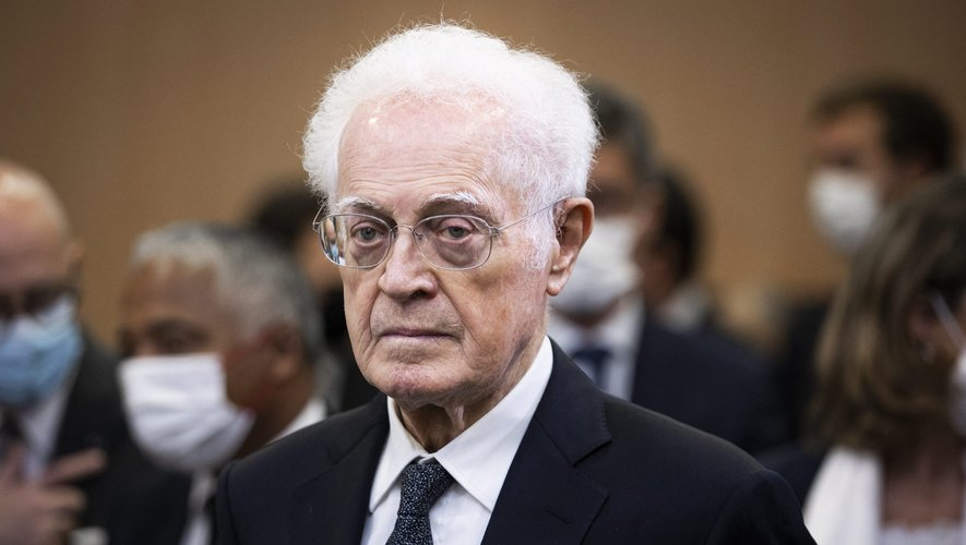 Napo Léon tweet media