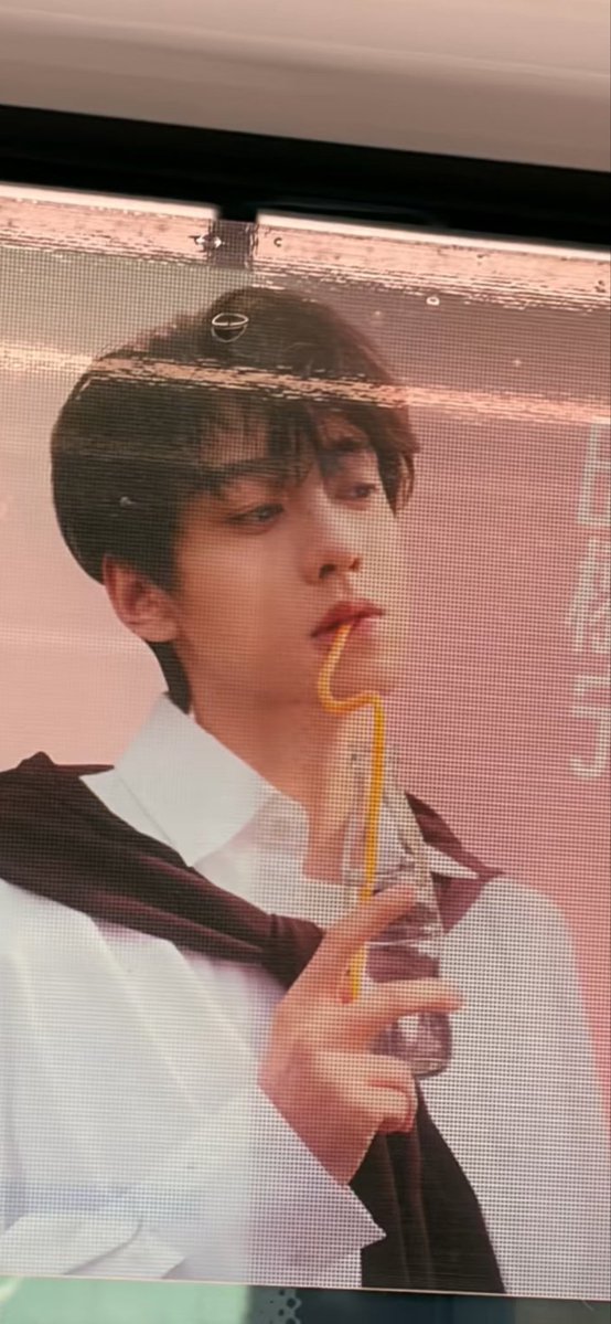 🐥👑 tweet media