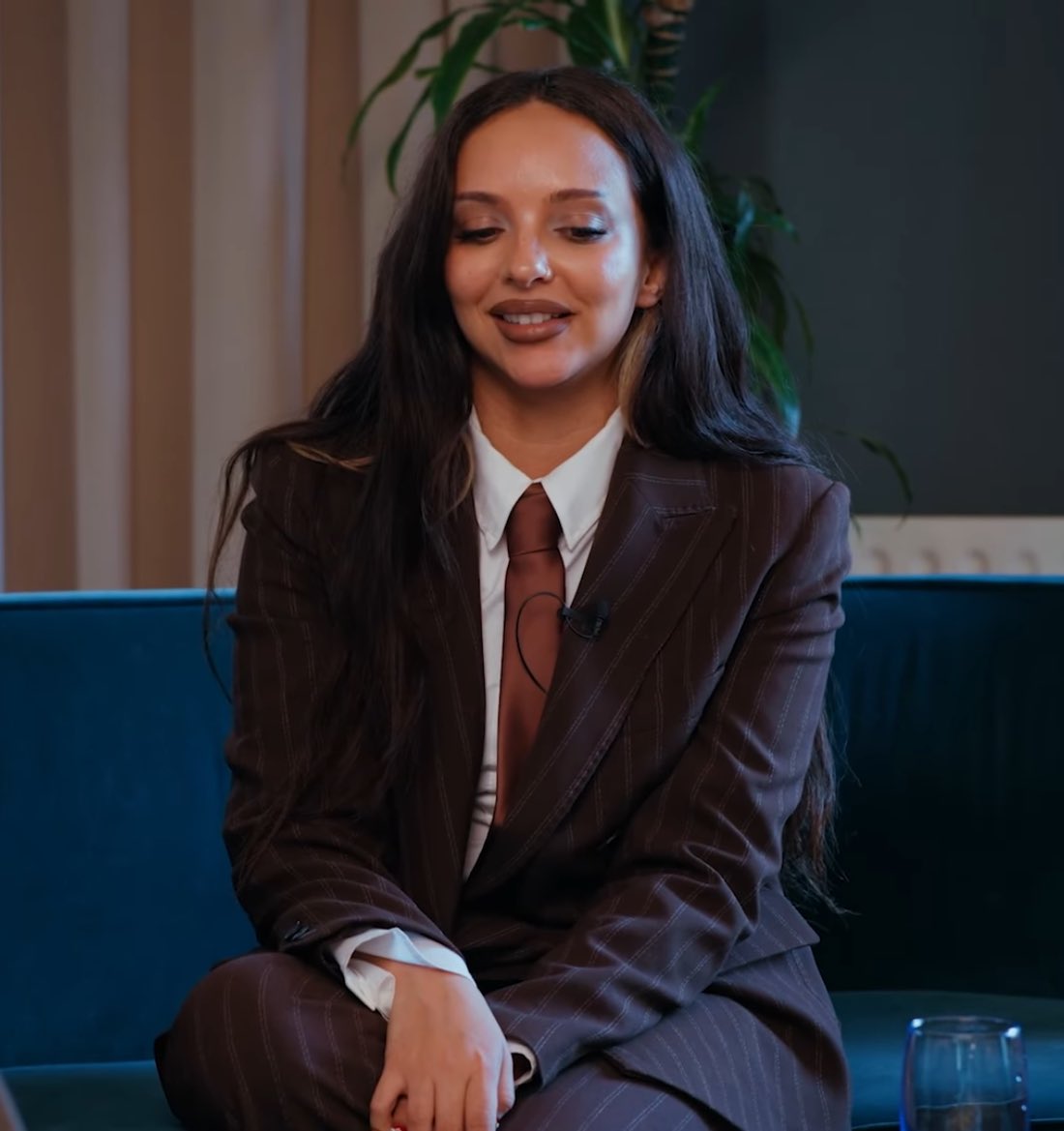 she's seducing me (it's working, don't interrupt her)