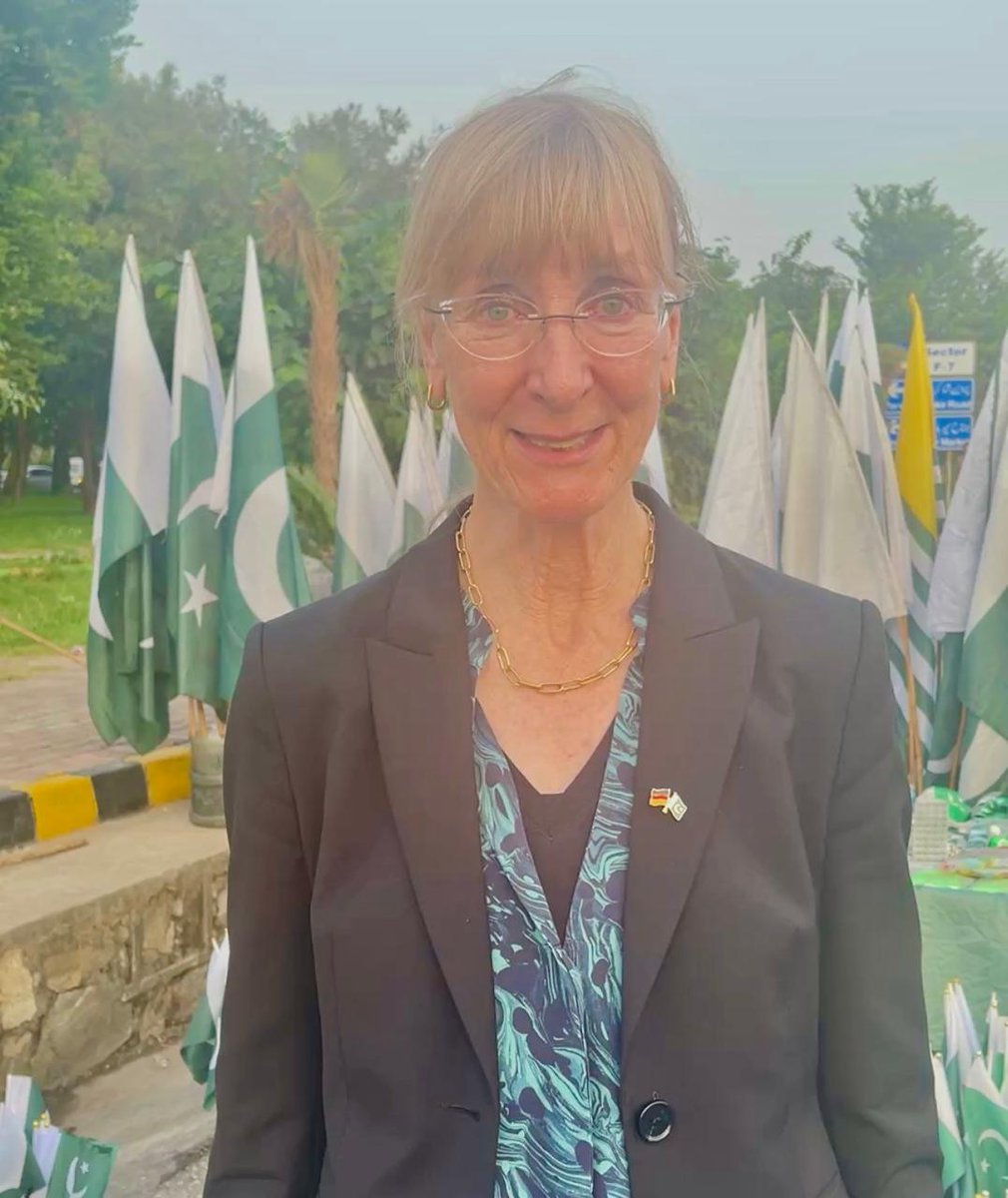 Ina Lepel tweet media