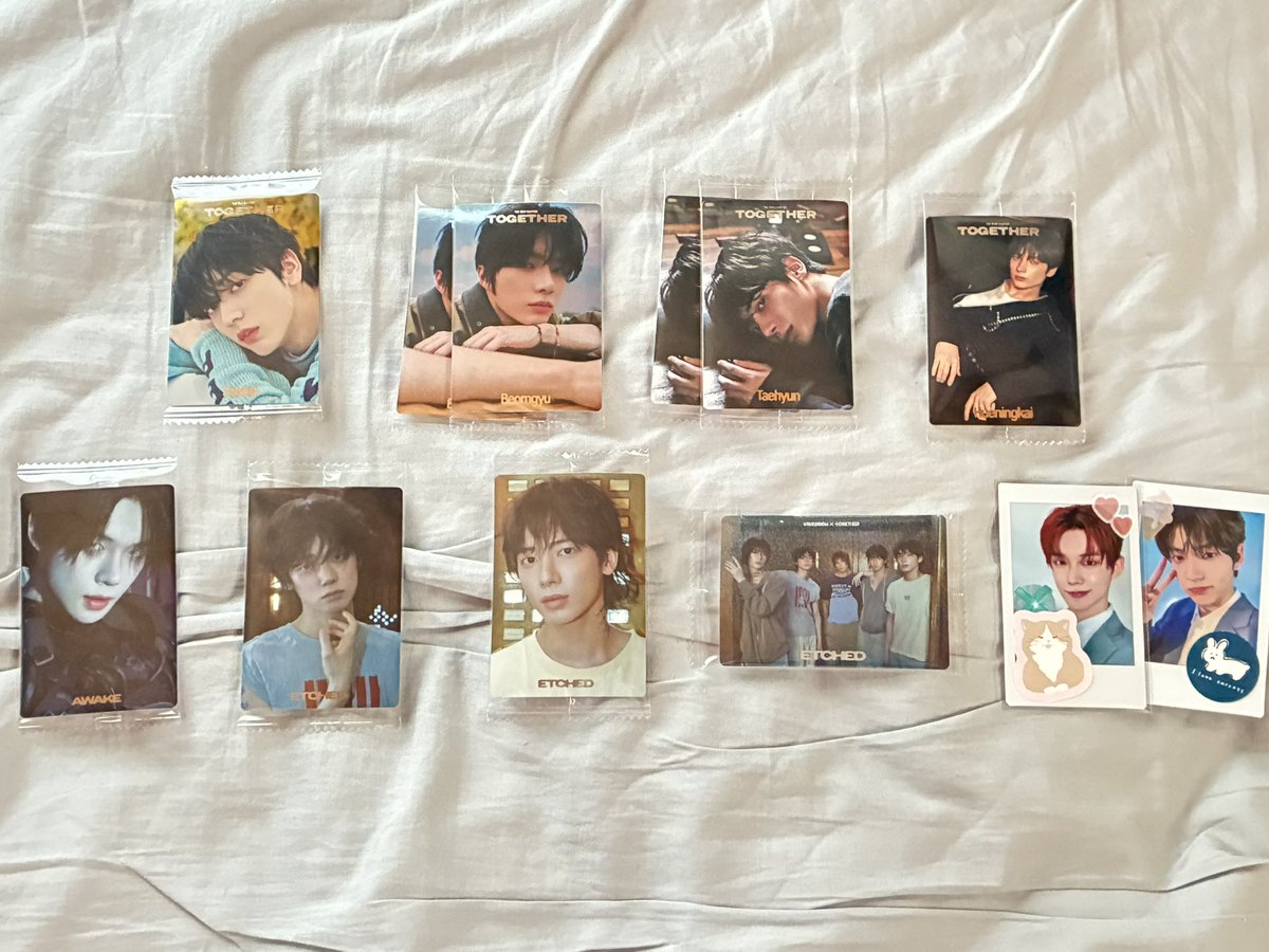 つきミ tweet media