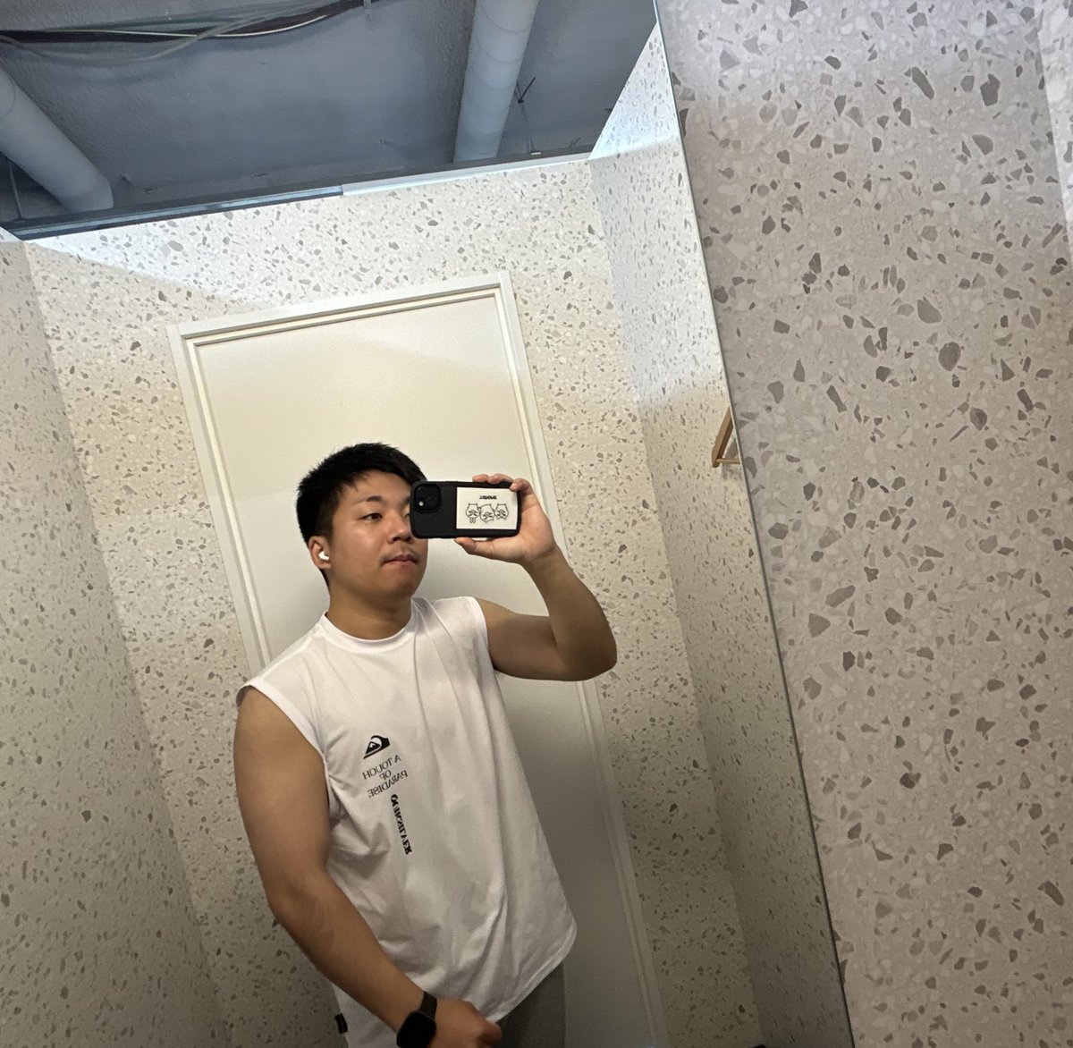 しゅうや tweet media