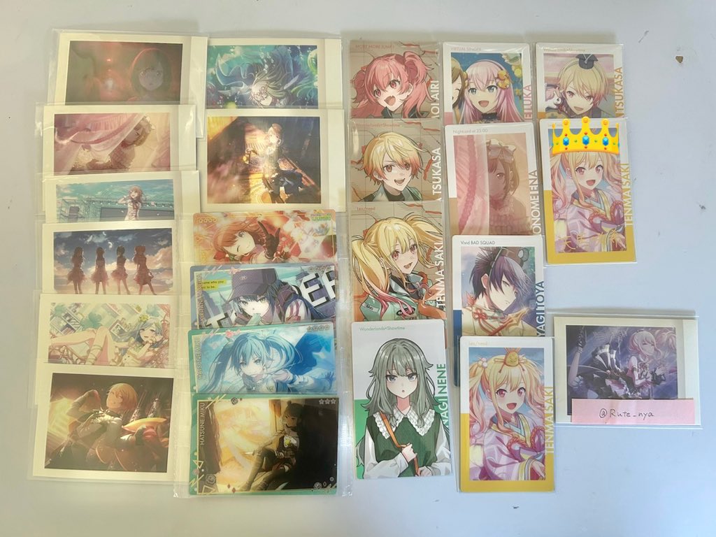 Rute_nya's tweet photo. プロセカ 交換 買取 セカラ5th エピカ1C ぱしゃこれ ヴァイスシュヴァルツ 特典 メモステ

譲 一歌 咲希 穂波 志歩 みのり 遥 愛莉 雫 こはね 彰人 冬弥 司 えむ 寧々 絵名 まふゆ ミク ルカ リン レン

求 PayPayorメルカリ＞瑞希メロパレグッズ
👑は箔押し
1部抱き合わせをお願いする場合があります https://t.co/6wL1ToK2pW