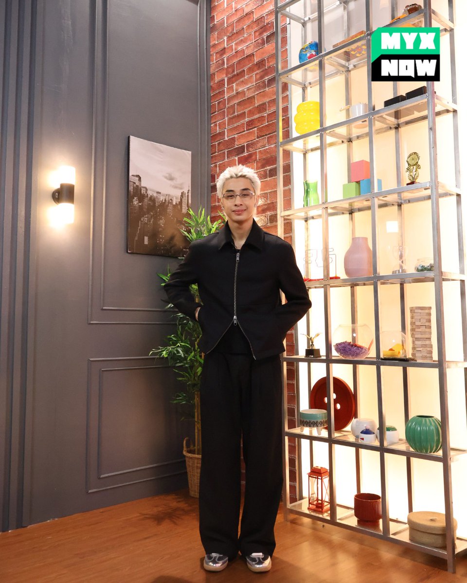 mikki gallery tweet media