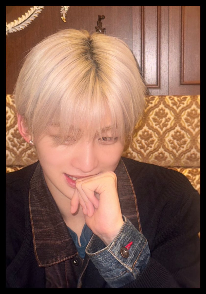 はろー tweet media