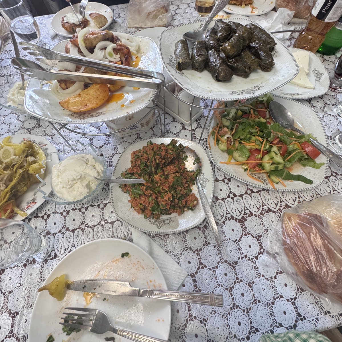 pozdrawiam z obiadu u rodziny ormiańskiej w armenii 🥰