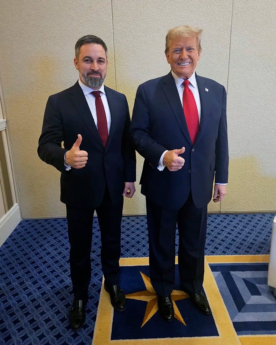 Santiago tweet media