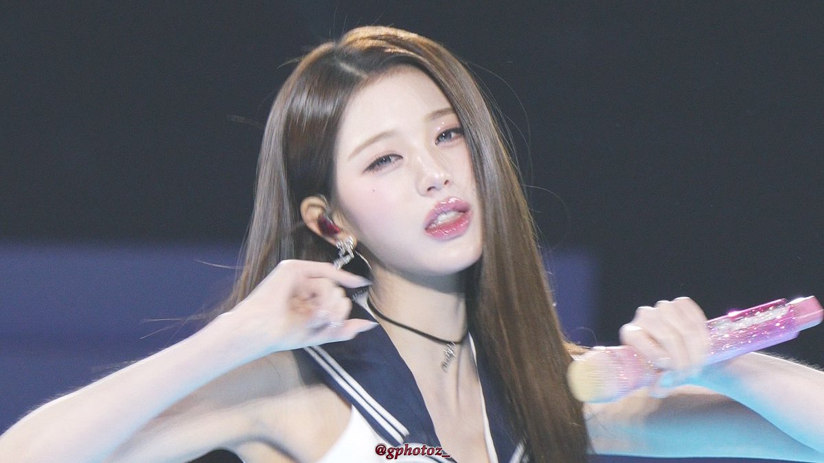 260321 DIVE into IVE #ive #아이브 #원영 #wonyoung 해야(HEYA) 페이스캠 youtu.be/Y-rt5zQ3-eU?si…