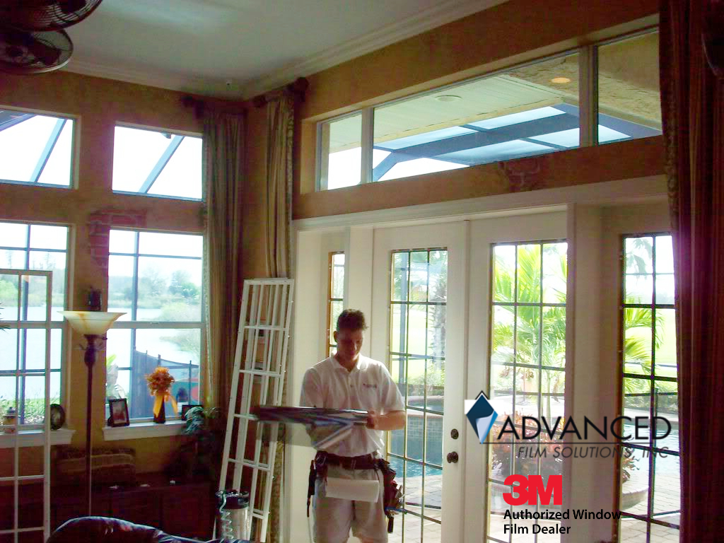 ex3m's tweet image. Don’t let the Florida sun turn your home into an oven! tinyurl.com/35365pcz Savvy homeowners upgrade clear glass windows with #3MPrestige #LLumar, Vista, or #HuperOptik from Advanced Film Solutions. Cut AC costs, Block 99% UV,  Improve safety,  Stop glare #WindowTinting Tampa.