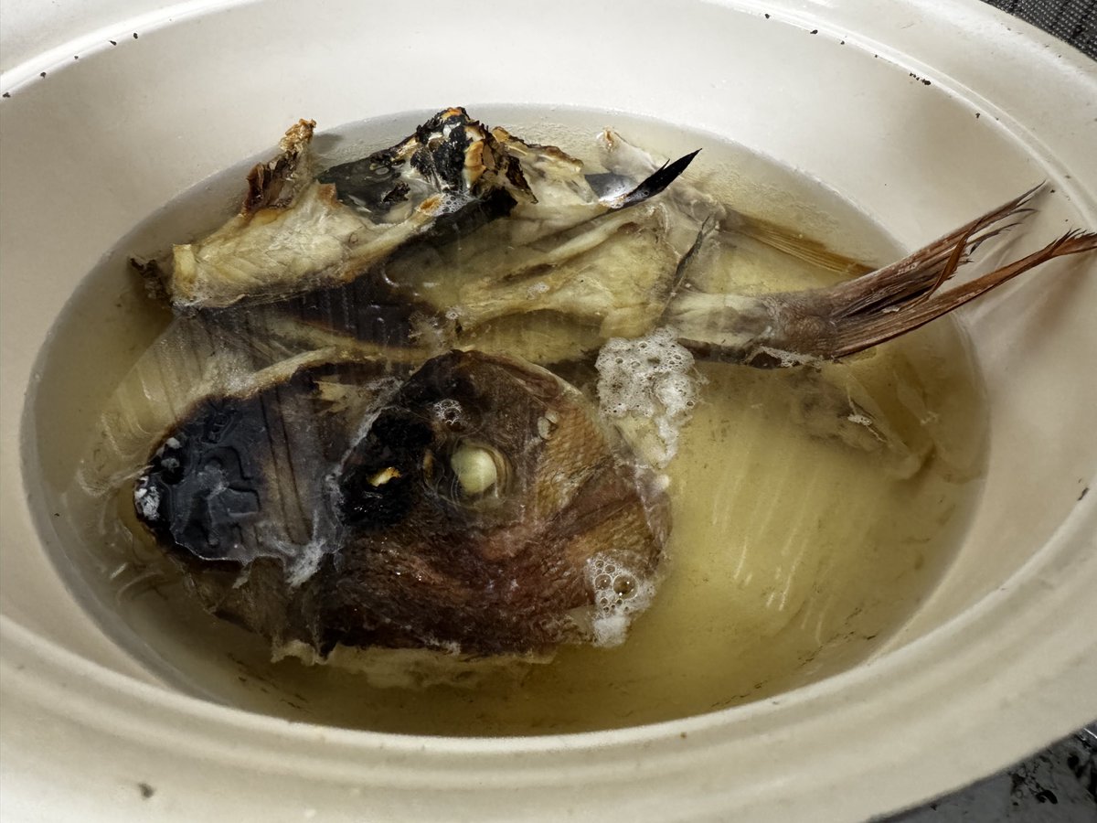 げどんさん tweet media