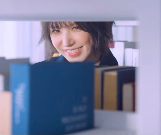 IRENE’S BIGGEST FAN 🩷 tweet media