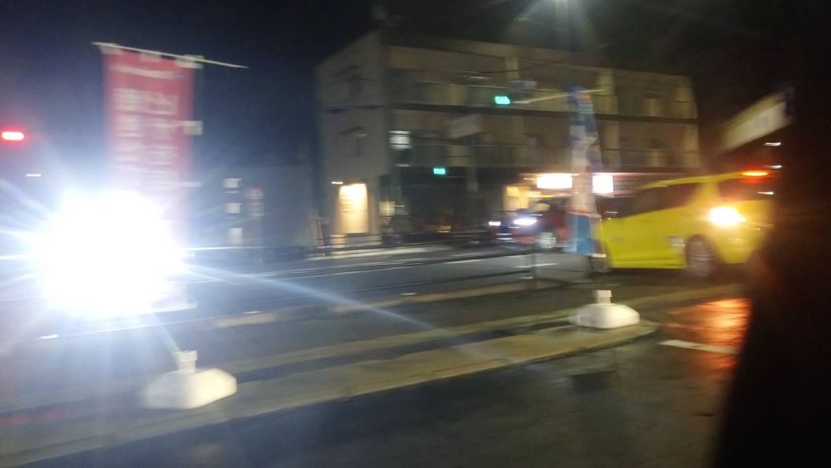 ouachp's tweet photo. 【部員紹介10】

新3年 TCD

饅頭が美味すぎるために風が語りかけてくる県からやってきたイケメン。
時の流れ人の流れは浮世の常。受け継がれたPN仕様のスイフトは、今や、彼とあの子の何気ない鈍色の日々を映す舞台装置である。
前所有者の怨霊を、ポテナゲ大の塩っけをもって祓い清めるべきである。 https://t.co/FtqjqgyVPJ
